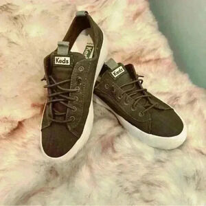 Keds Women's Olive Green Sneakers